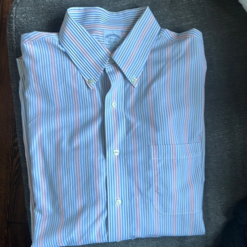 BROOKS BROTHERS MENS SHIRT SIZE 16 1/2-32 NEW WITHOUT TAGS